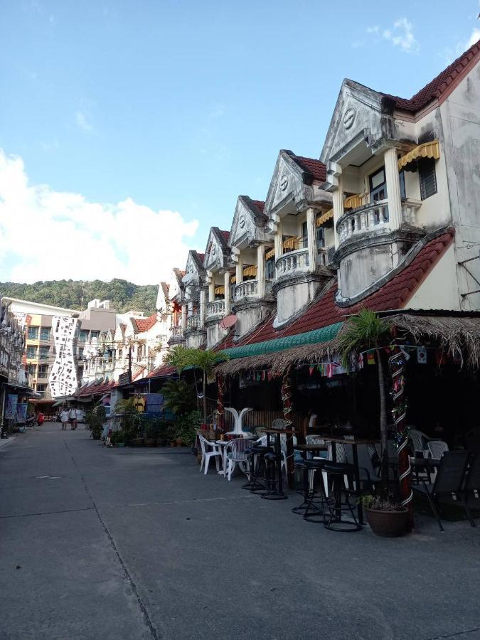 Andaman Place Guesthouse Patong Экстерьер фото