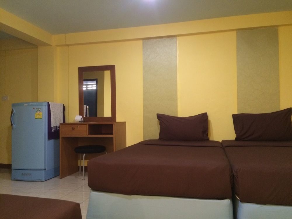 Andaman Place Guesthouse Patong Экстерьер фото