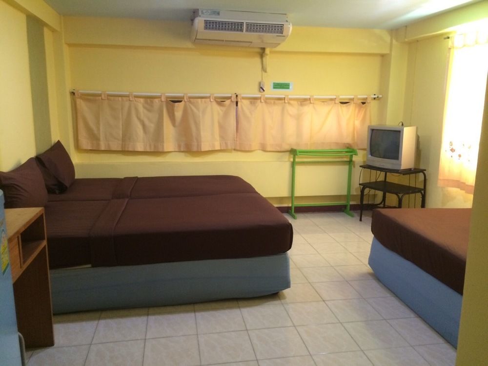 Andaman Place Guesthouse Patong Экстерьер фото