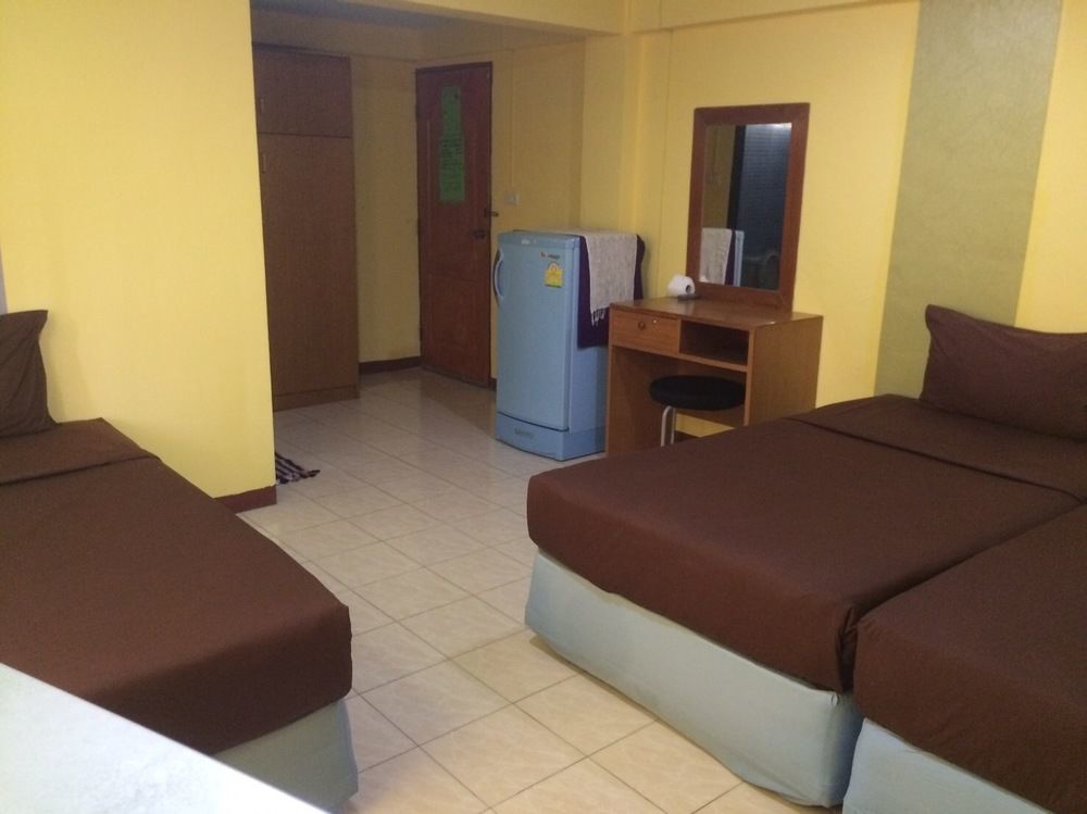 Andaman Place Guesthouse Patong Экстерьер фото