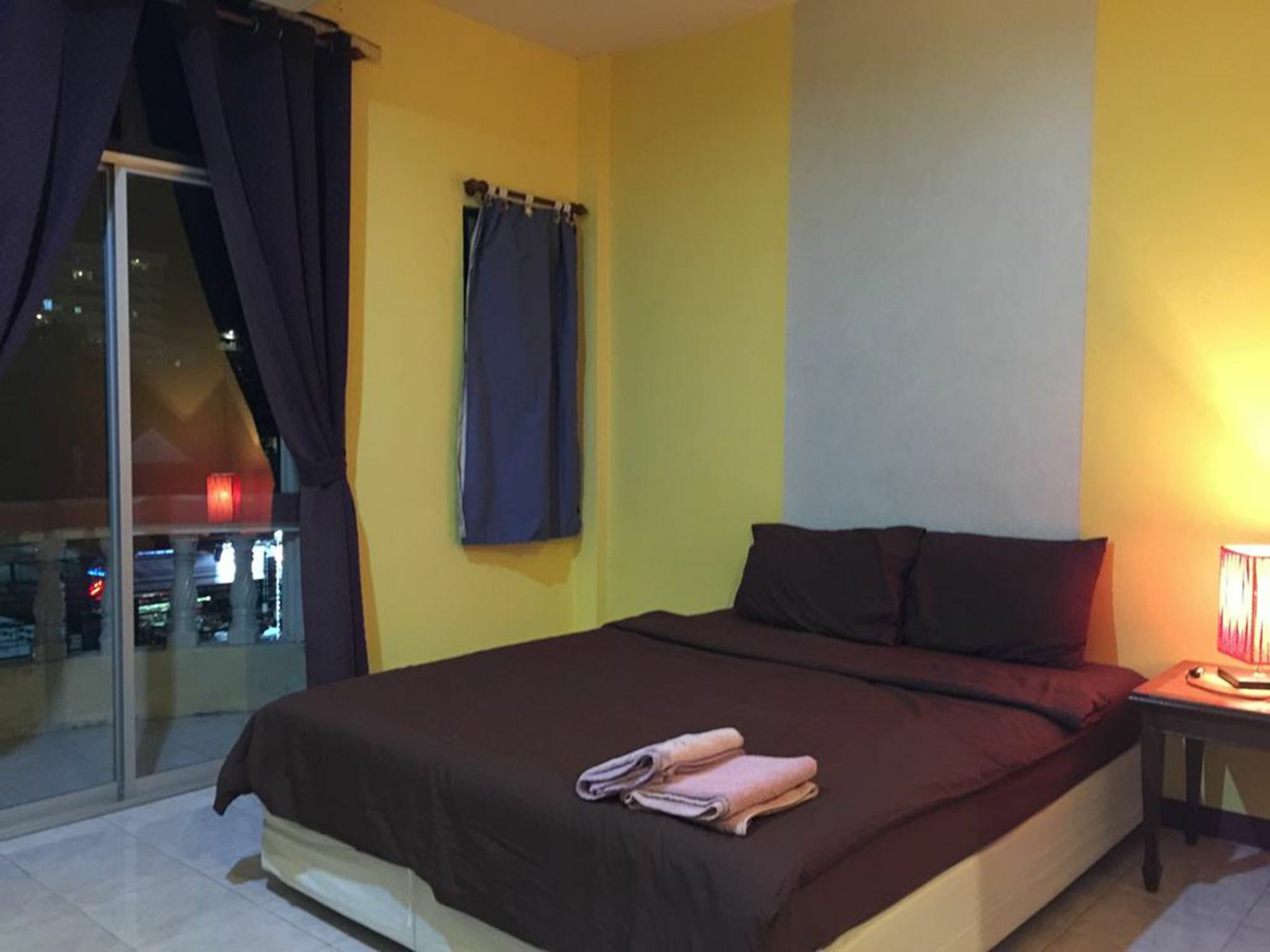 Andaman Place Guesthouse Patong Экстерьер фото