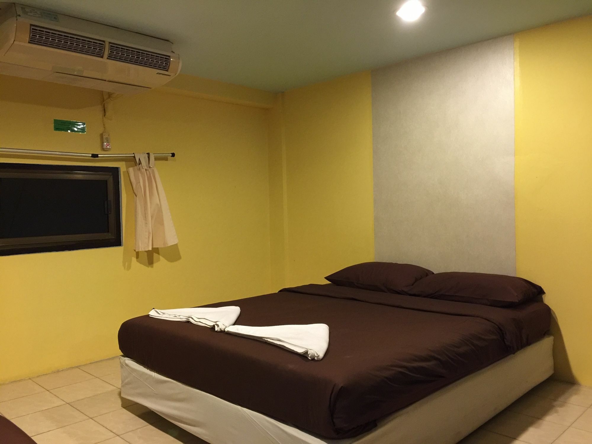 Andaman Place Guesthouse Patong Экстерьер фото