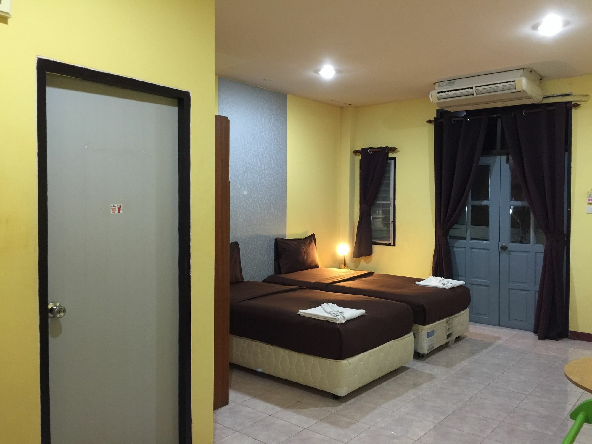 Andaman Place Guesthouse Patong Экстерьер фото